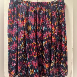 Lularoe Madison size xl Aztec print skirt with pockets